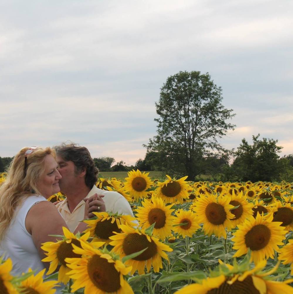 Meet your Posher, Nickeyandnick